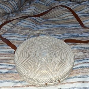 White Straw Crossbody purse